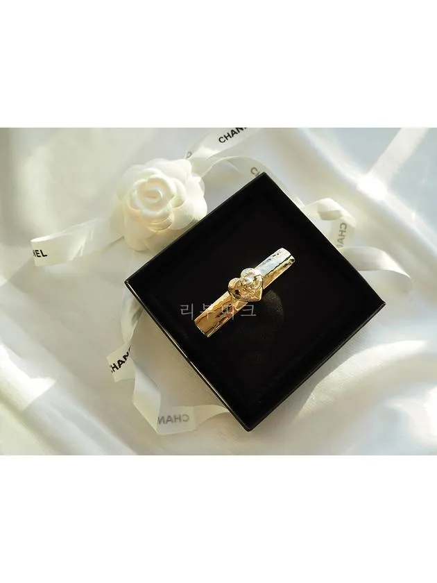 22B CC Logo Heart Gold Hairpin AB9124