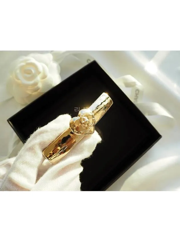 22B CC Logo Heart Gold Hairpin AB9124