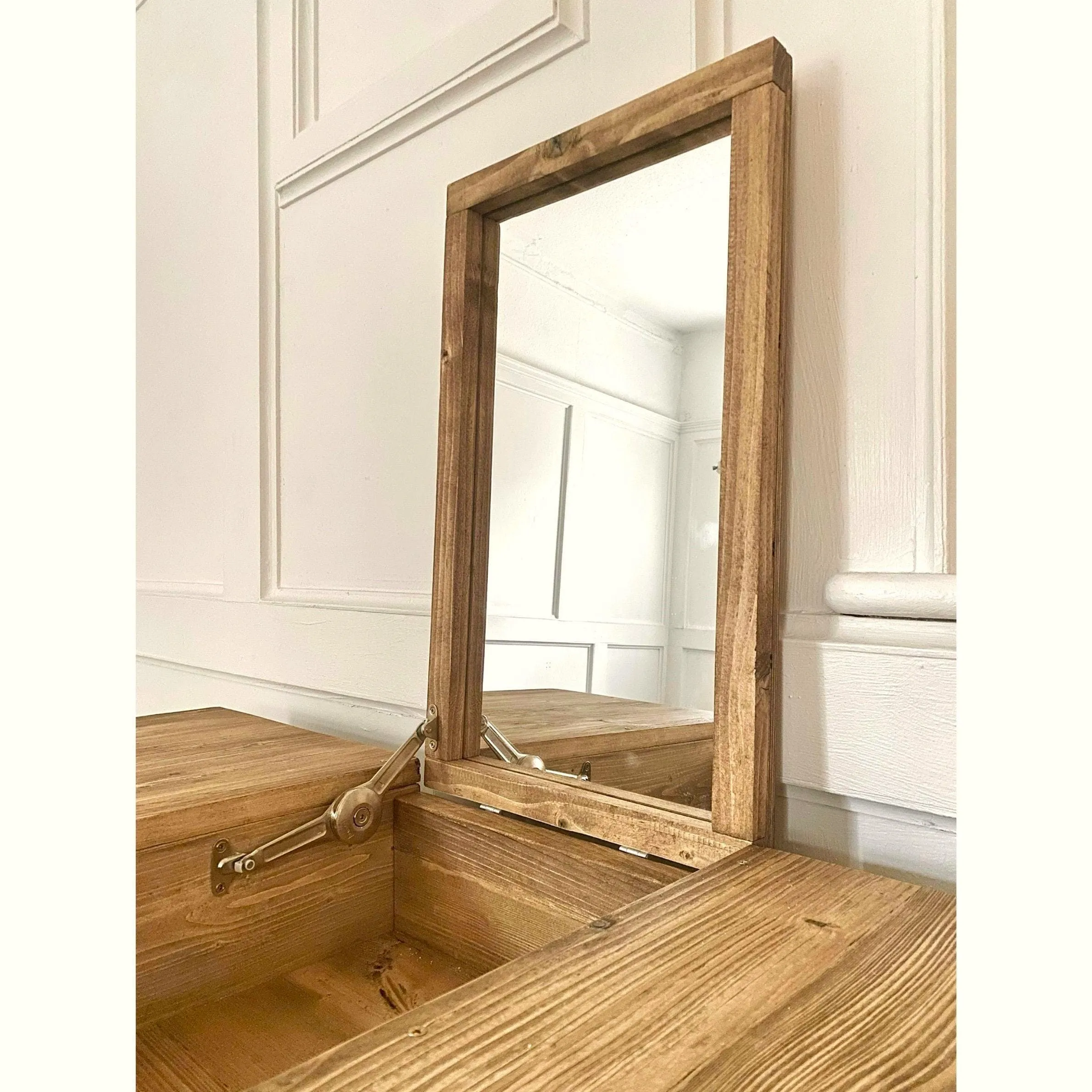 AELA: Reclaimed Wood Dressing Table with Mirror and Hairpin Legs