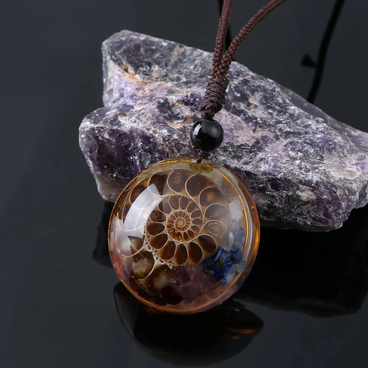 Ammonite Fossil Pendant Necklace | Jovivi