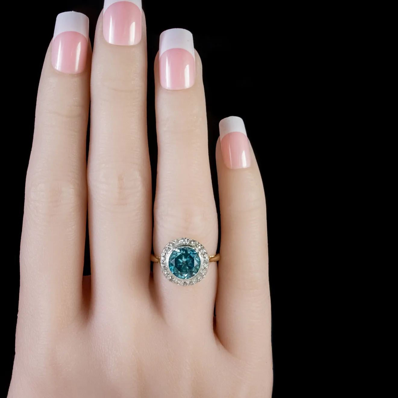 Antique Blue Zircon Diamond Ring 18Ct Gold 3Ct Zircon Circa 1918