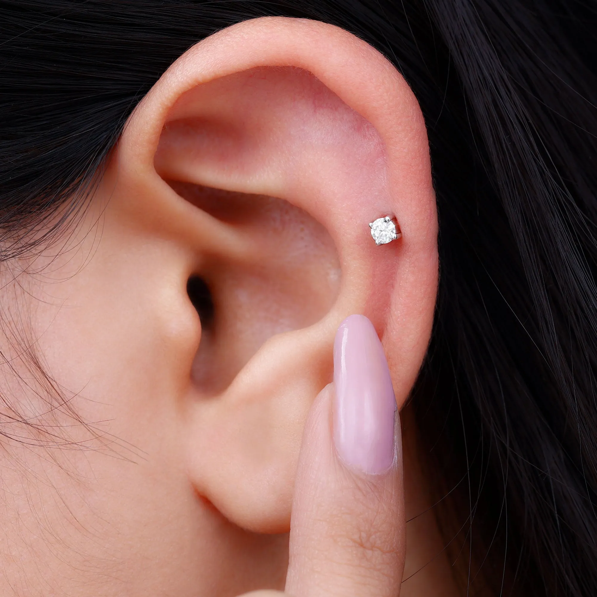 Dainty Moissanite Solitaire Conch Earring in Gold