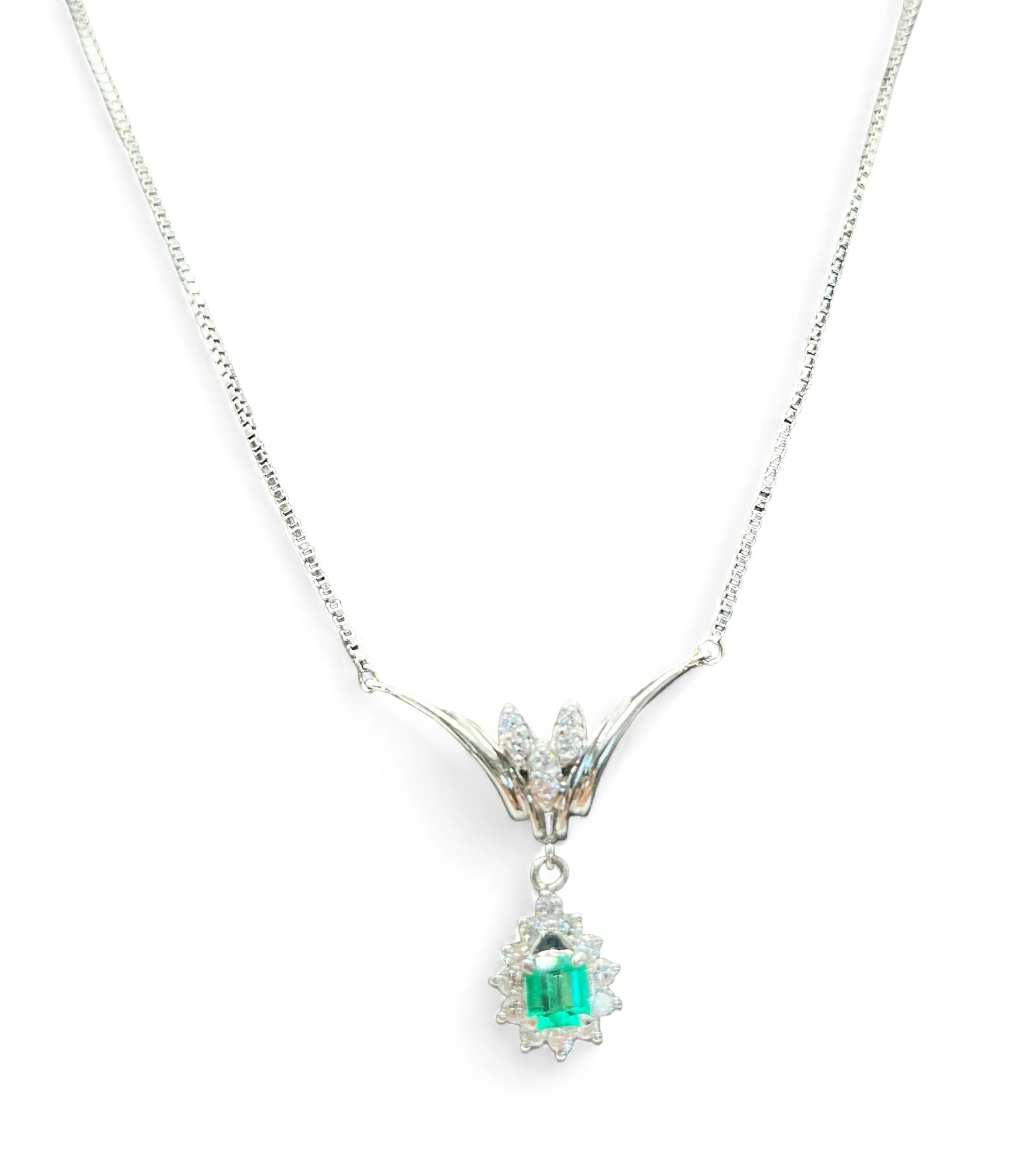 EMERALD NATURAL DIAMOND NECKLACE