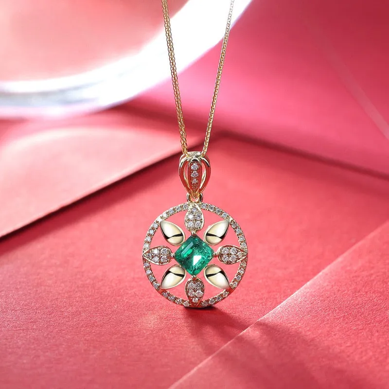 Emerald Zircon Gemstones Round Shape Pendant