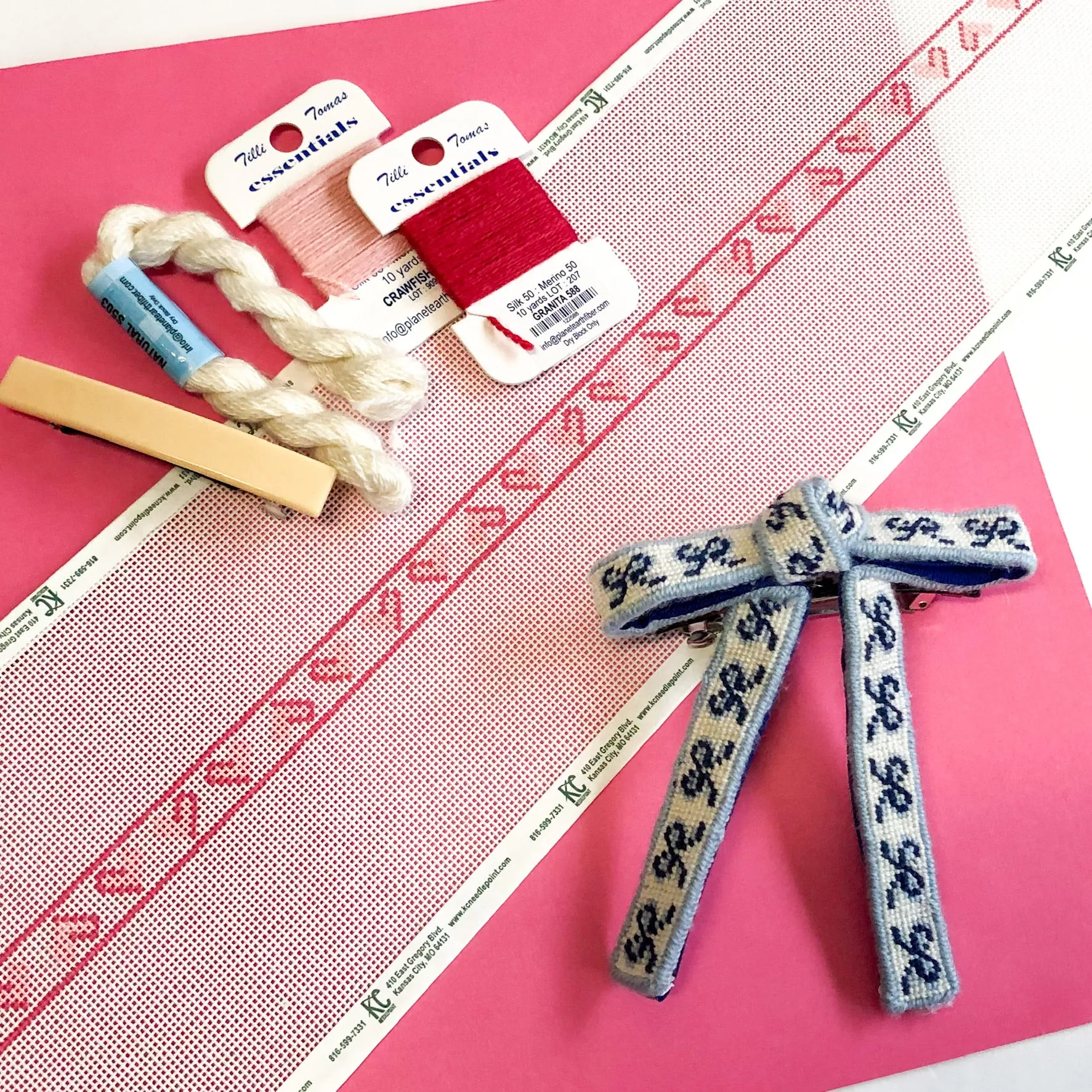 Hearts Barrette Canvas