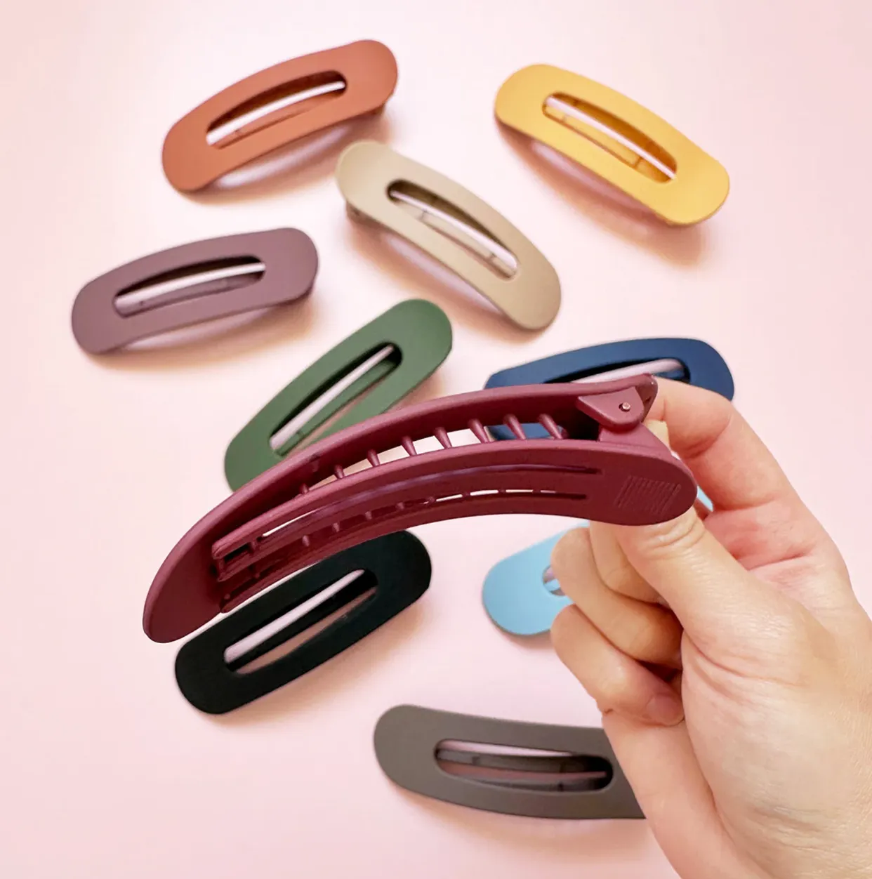 Jumbo Matte Lay Flat Hair Clips