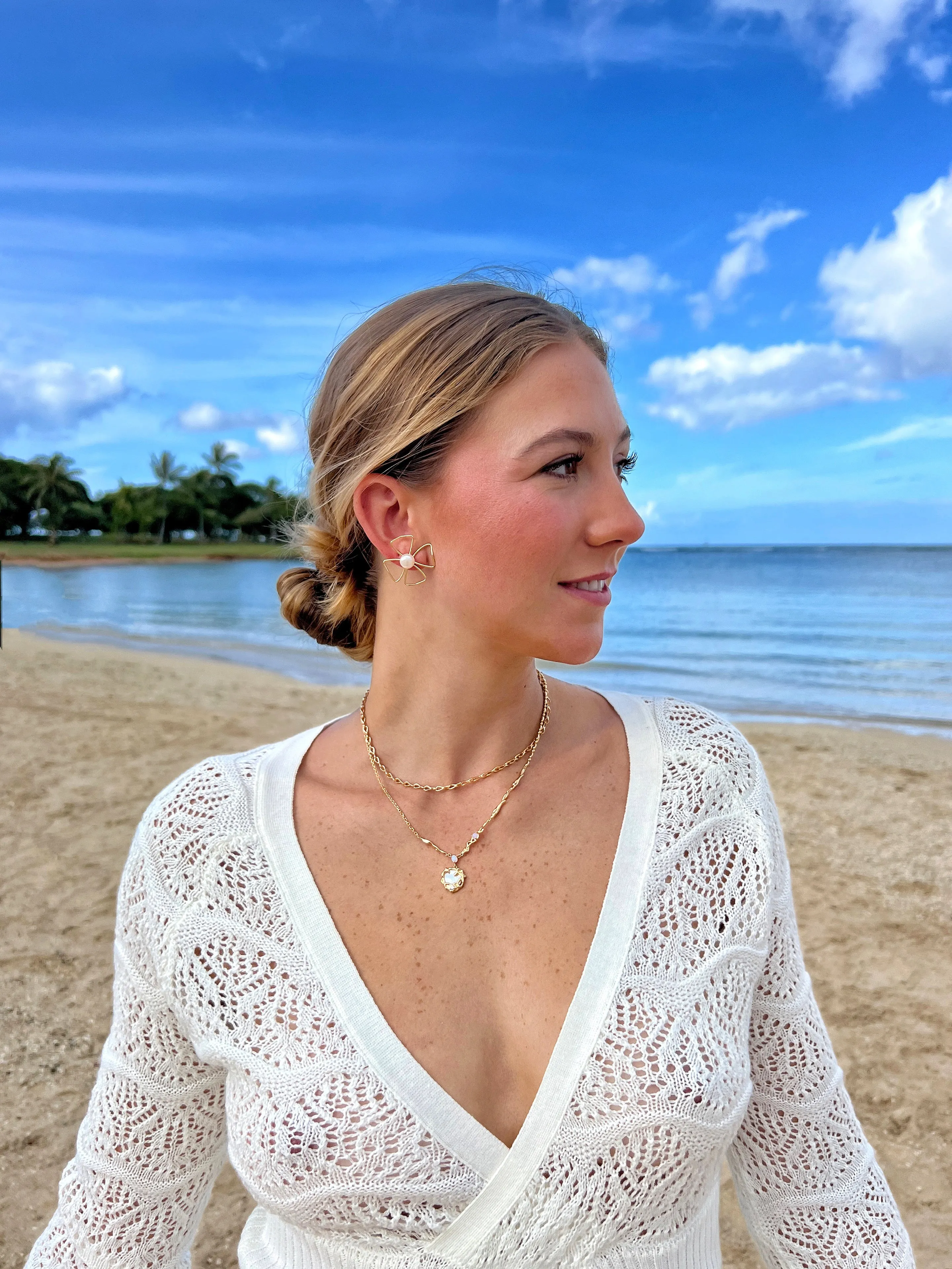Luna Glow Necklace