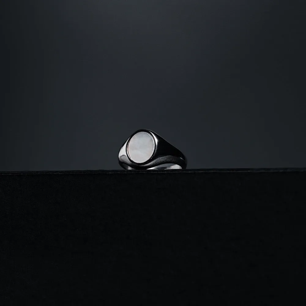 Pearl Signet Ring - Silver