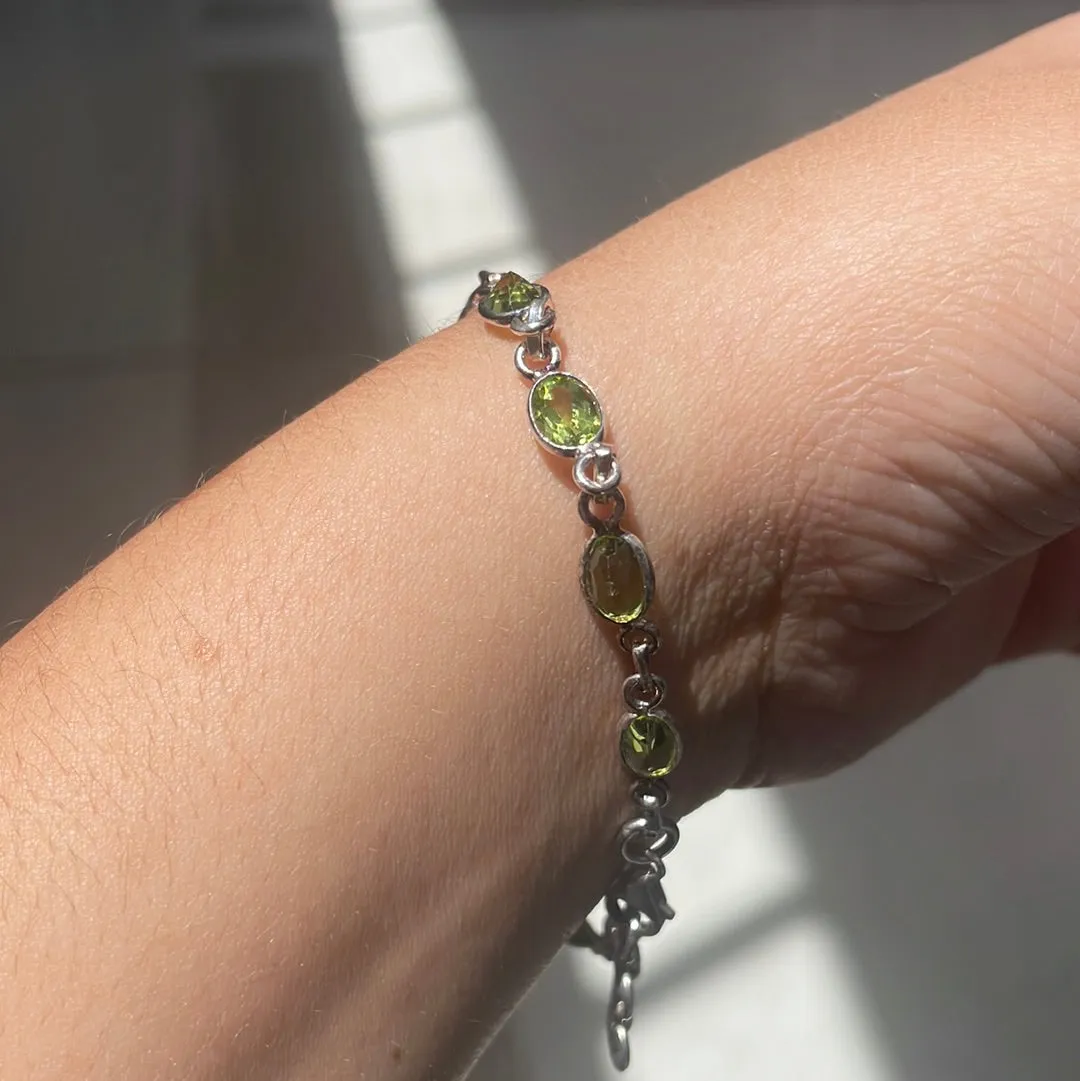 Peridot sterling silver bracelet
