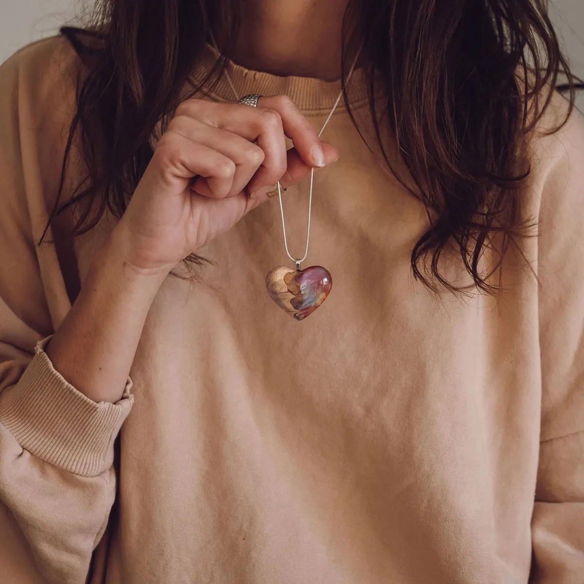 Red Sea | opal pendant [heart]