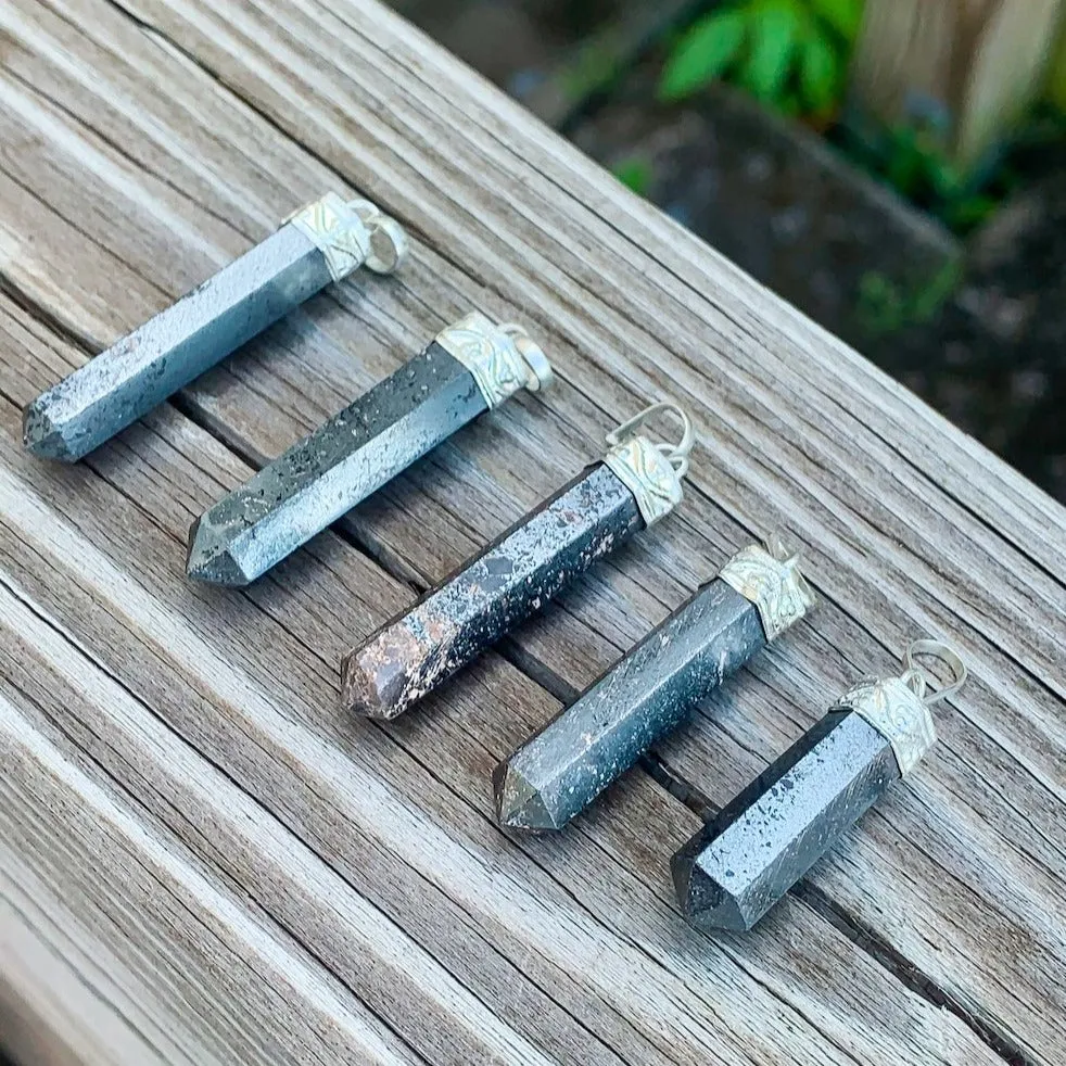 Single Point Crystal Necklace