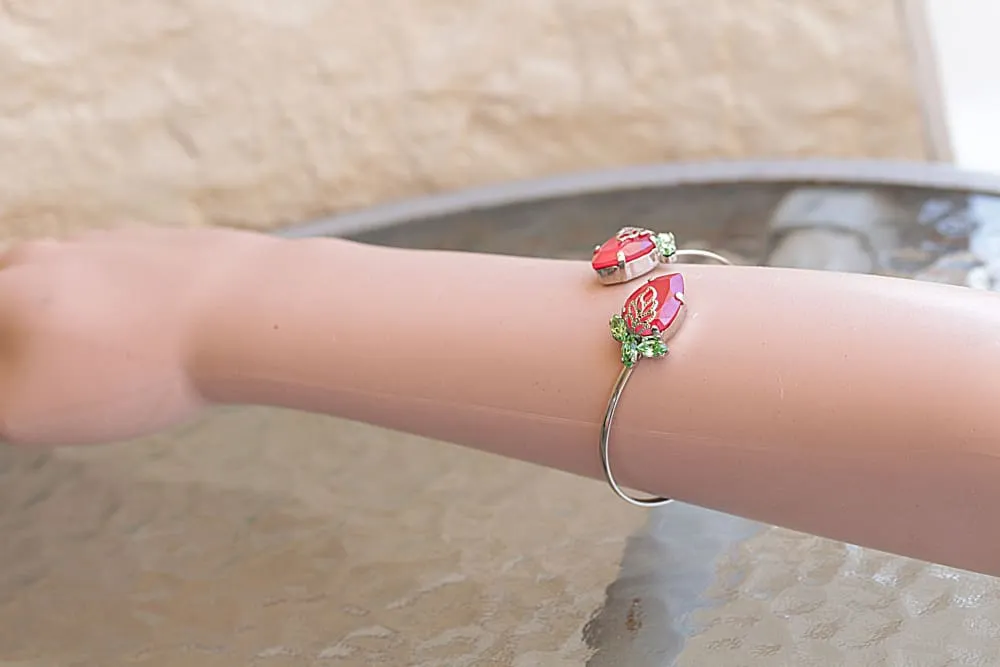 STRAWBERRY BRACELET