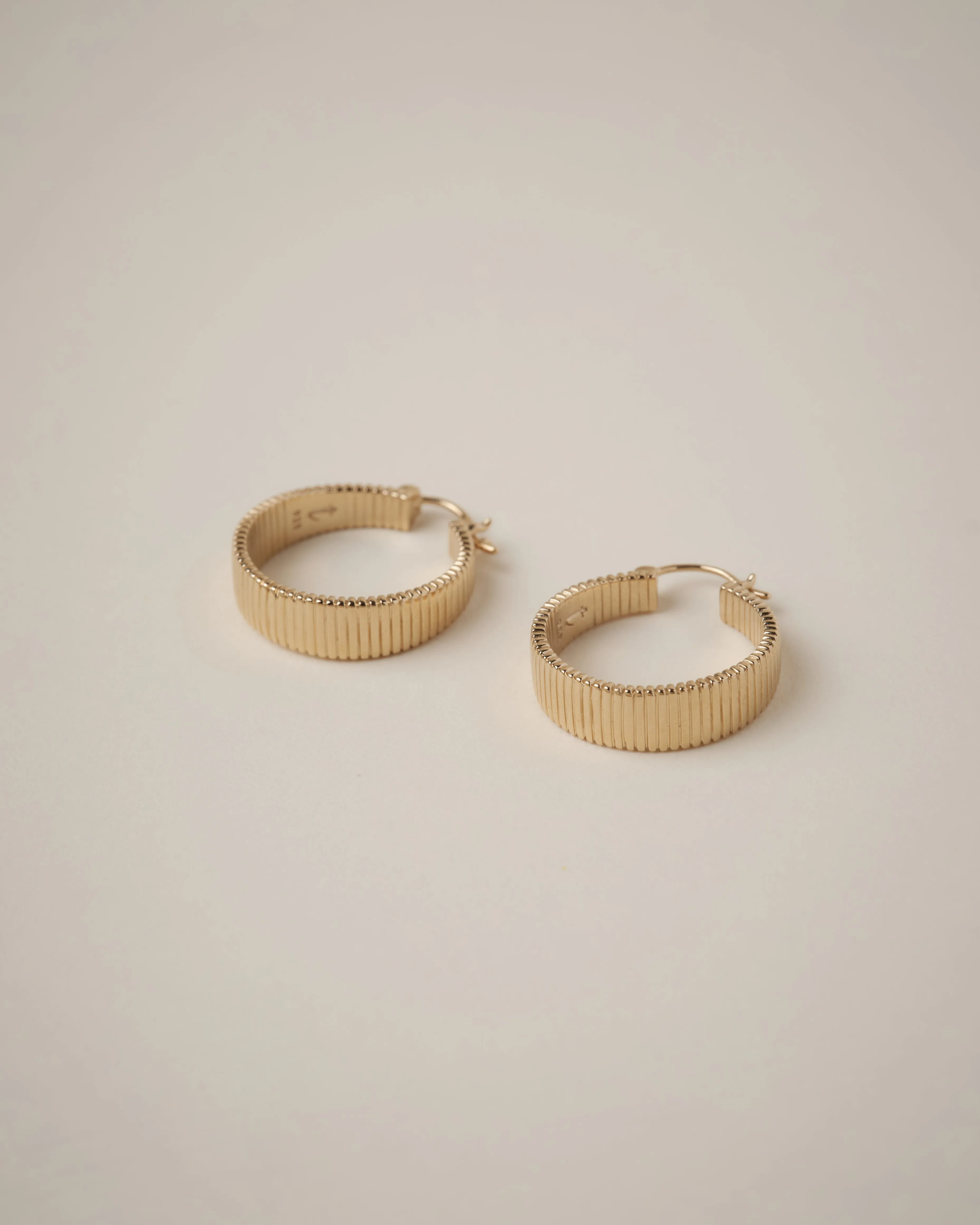 Willa Fluted Hoop Earrings 14K Recycled Gold Vermeil