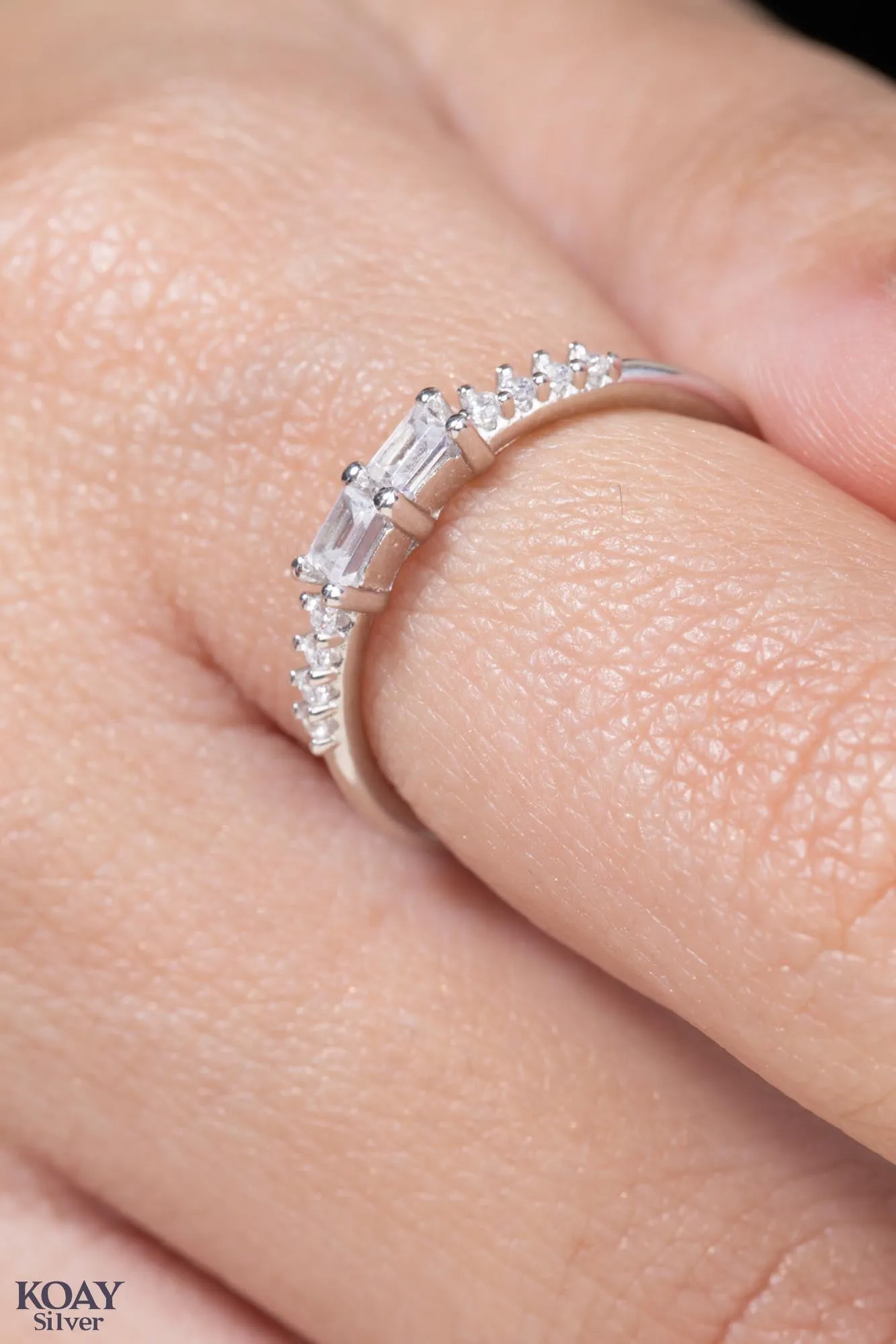 Zircon Ring (083)